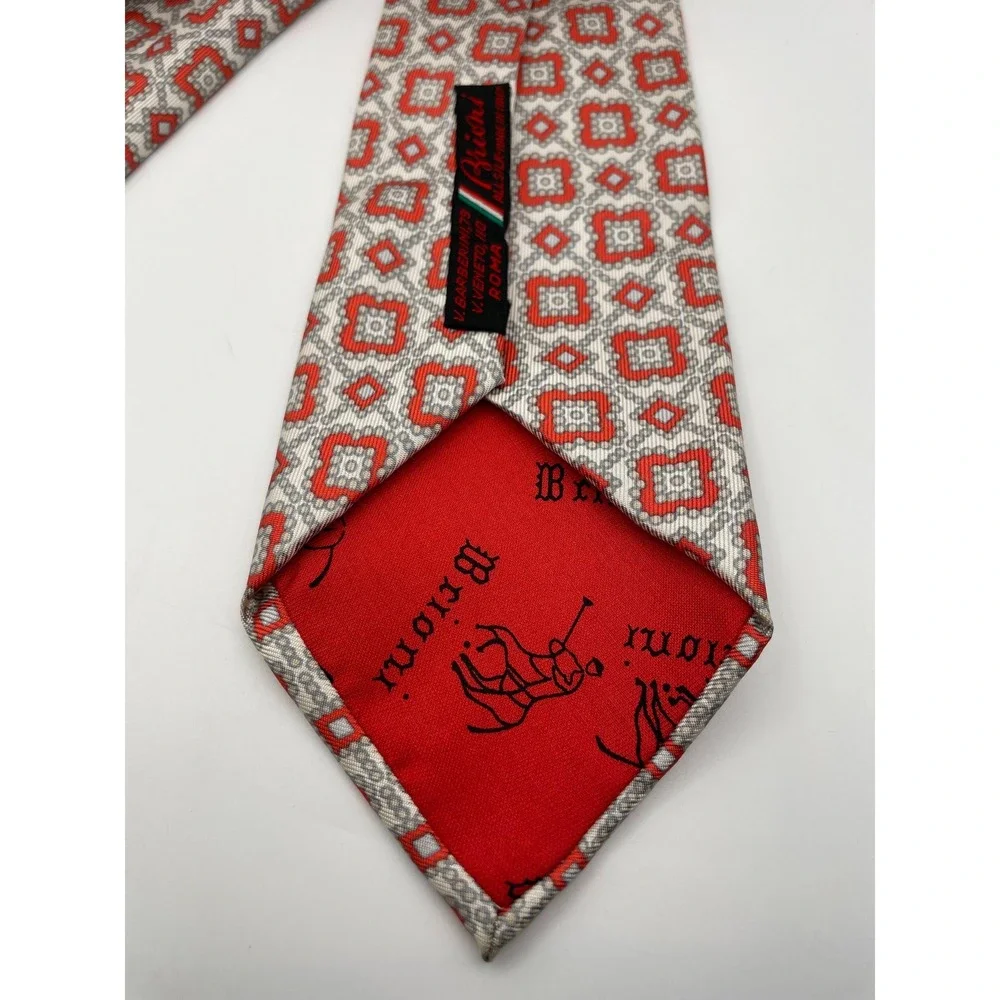 Brioni Italy Silk Tie Red Grey White Geometric Medallion Pattern Classic Mens